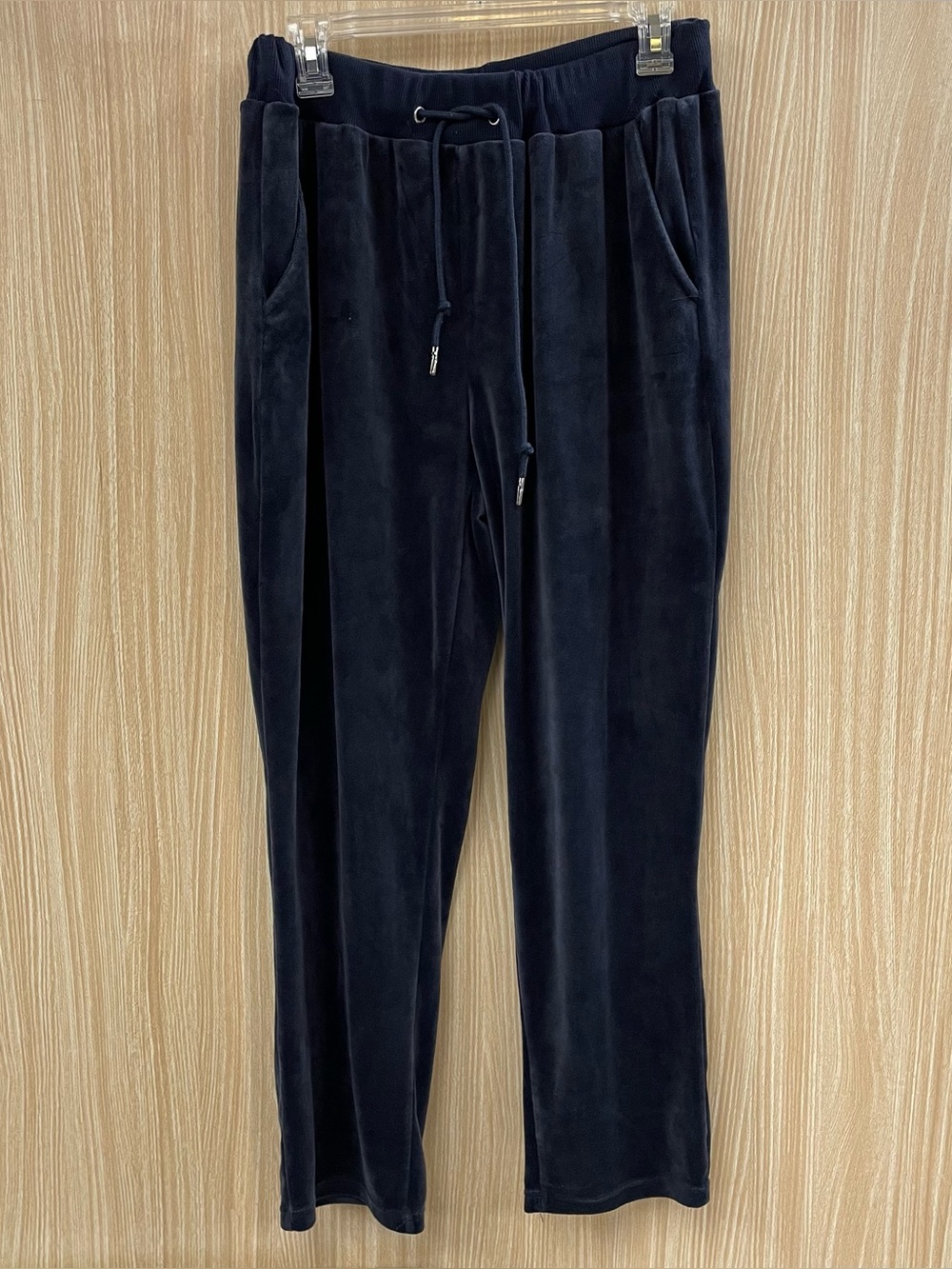Tantrums blue velour sweatpants size large